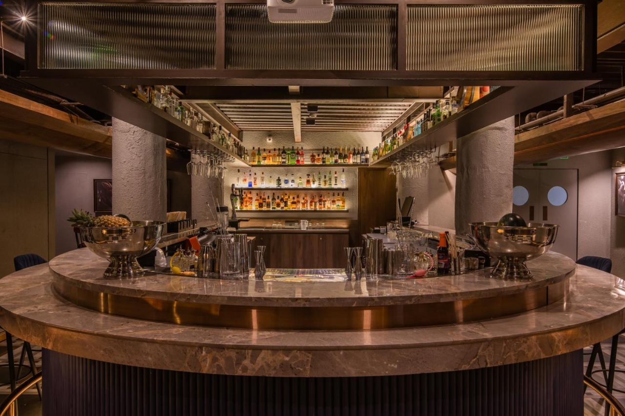 37Th Crescent Hotel Bengaluru Bagian luar foto