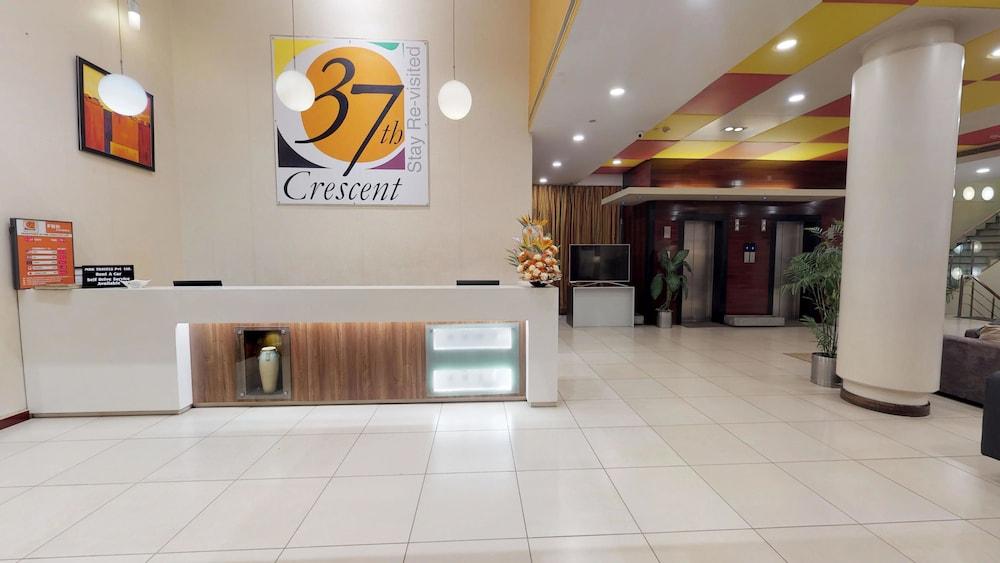 37Th Crescent Hotel Bengaluru Bagian luar foto