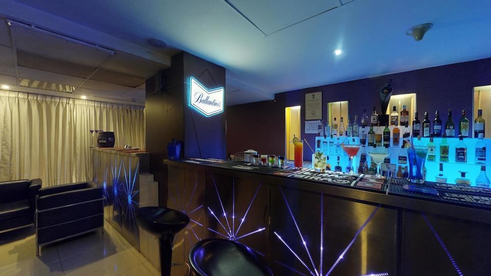 37Th Crescent Hotel Bengaluru Bagian luar foto